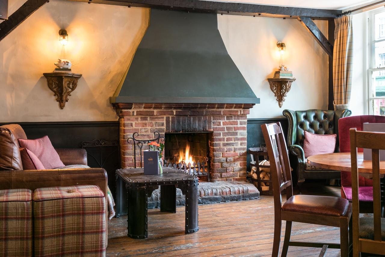 The Angel & Blue Pig Hotel Lymington Exterior photo